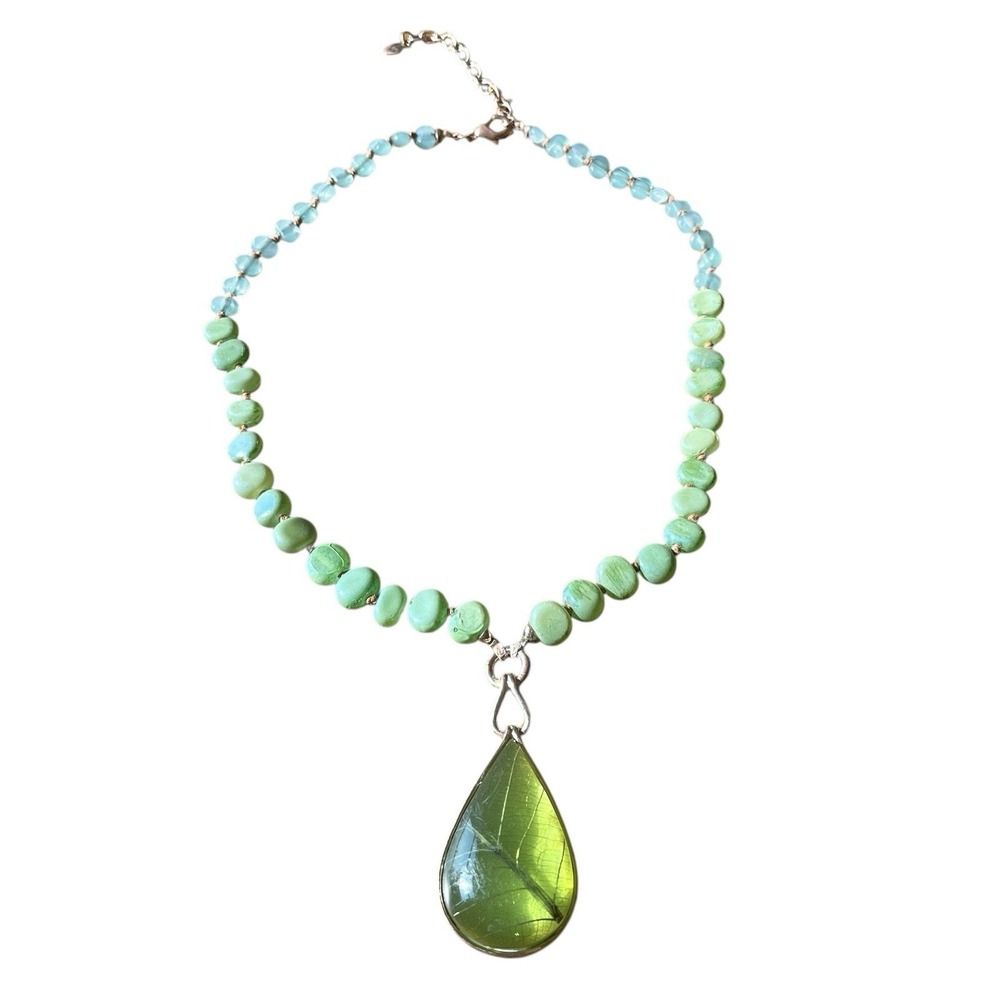 Vintage Monet Necklace Lucite Resin Leaf Pendant Faux Jade Beads Gold Tone Metal